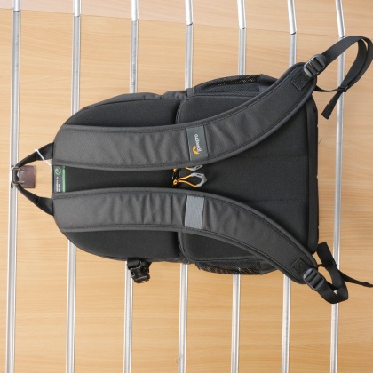 Used Lowepro Adventure Go! BP-150 Backpack Used Lowepro Adventure Go! BP-150 Backpack