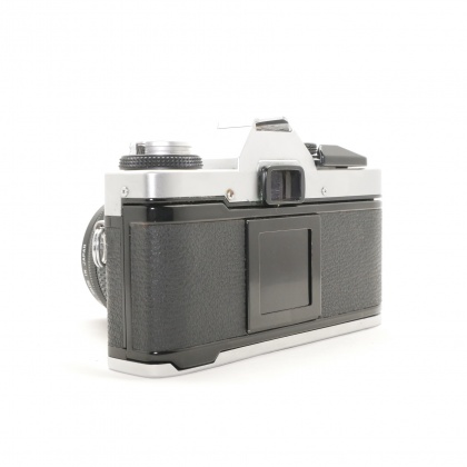 Used Olympus OM-20 35mm SLR with 50mm f1.8 lens Used Olympus OM-20 35mm SLR with 50mm f1.8 lens