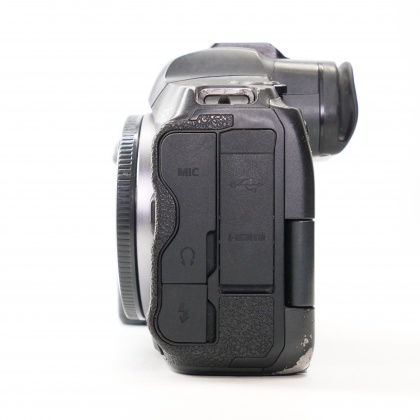 Used Canon R5 Full frame Mirrorless camera body
