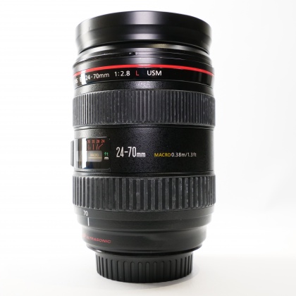 Used Canon EF 24-70mm f2.8 L lens