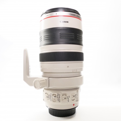 Used Canon EF 28-300mm f3.5-5.6 L IS USM lens