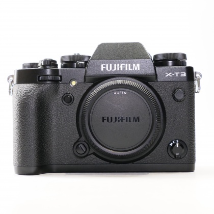 Used Fujifilm X-T3 Mirrorless camera body, black