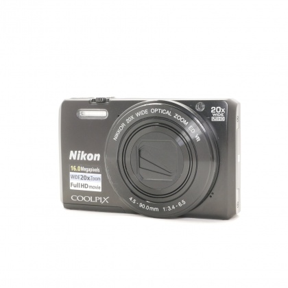 Used Nikon Coolpix S7000 Digital Compact Camera Used Nikon Coolpix S7000 Digital Compact Camera