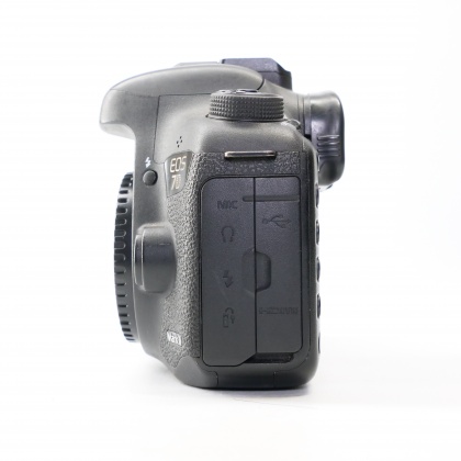 Used Canon EOS 7D Mk II DSLR body Used Canon EOS 7D Mk II DSLR body