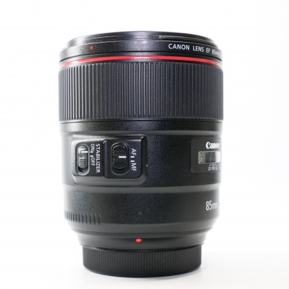 Used Canon EF 85mm f1.4 L IS USM lens