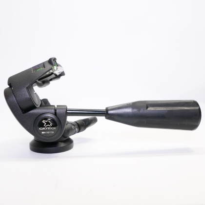 Used Giottos MH5011N 3-way tripod head