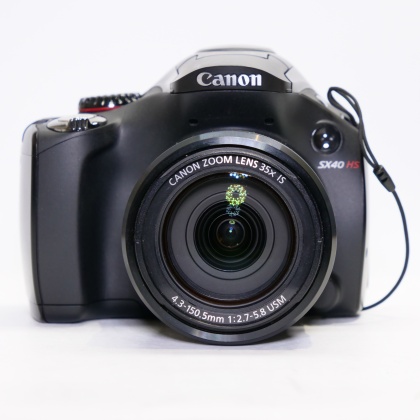 Used Canon Powershot SX40 HS bridge camera