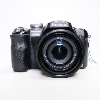 Used Panasonic Lumix DMC-FZ18 bridge camera