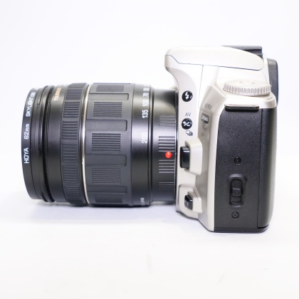 Used Minolta Dynax 404si 35mm SLR with 28-200mm lens