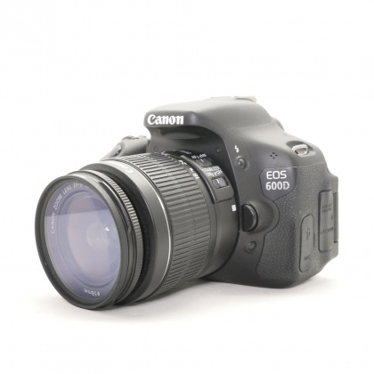 Used Canon EOS 600D DSLR with 18-55mm lens
