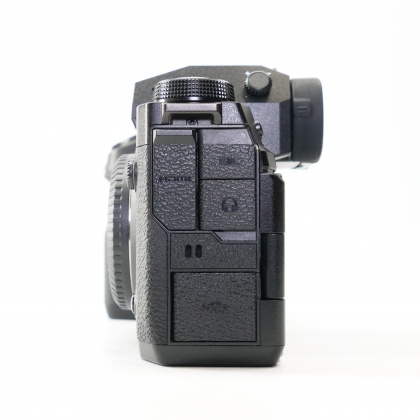 Used Fujifilm X-H2 Mirrorless camera body, black