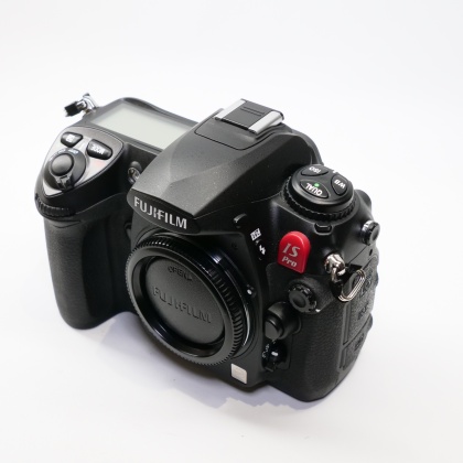 Used Fujifilm FinePix IS Pro Full-spectrum DSLR body