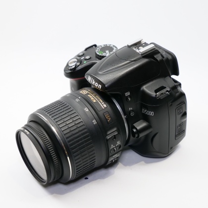 Used Nikon D5000 DSLR with 18-55mm lens