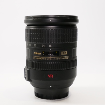 Used Nikon AF-S DX 18-200mm f3.5-5.6 G IF-ED VR lens