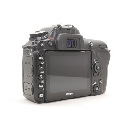 Used Nikon D7500 DSLR body