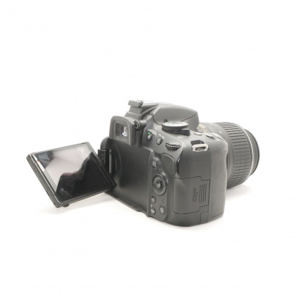 Used Nikon D5100 DSLR with 18-55mm lens