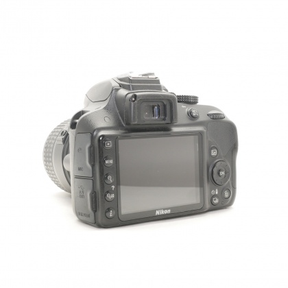 Used Nikon D3300 DLSR with 18-55mm lens