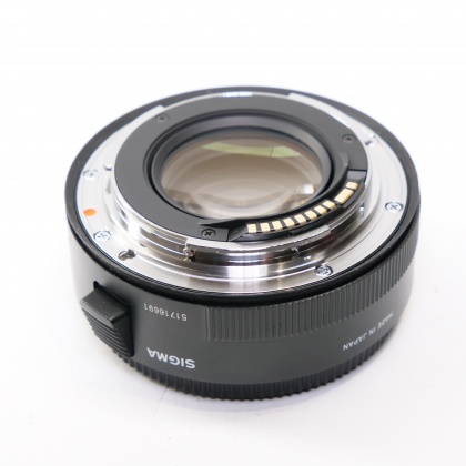 Used Sigma TC-1401 1.4x teleconverter for Canon EOS Used Sigma TC-1401 1.4x teleconverter for Canon EOS