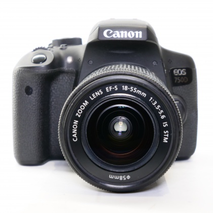 Used Canon EOS 750D DSLR with 18-55mm lens