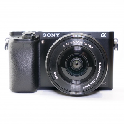 Used Sony A6000 Mirrorless camera with 16-50mm lens