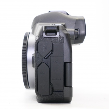 Used Canon EOS R Mirrorless camera body