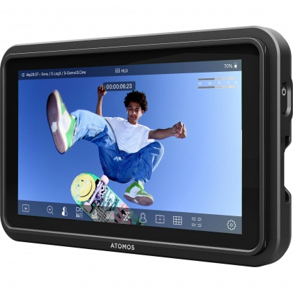 Atomos Shinobi Go Compact 5in 1500nit HDR monitor for joggers, vloggers, creatives and photographers
