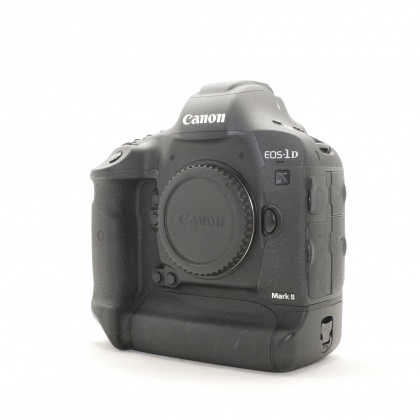 Used Canon EOS 1DX Mk II Full-frame DSLR body Used Canon EOS 1DX Mk II Full-frame DSLR body