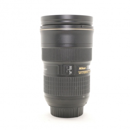 Used Nikon AF-S NIKKOR 24-70mm f2.8 G ED lens Used Nikon AF-S NIKKOR 24-70mm f2.8 G ED lens