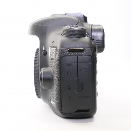 Used Canon EOS 7D Mk II DSLR body