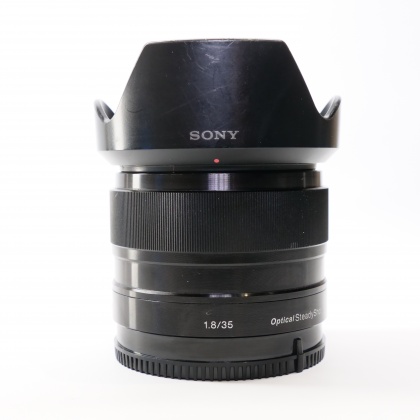 Used Sony E 35mm f1.8 OSS lens
