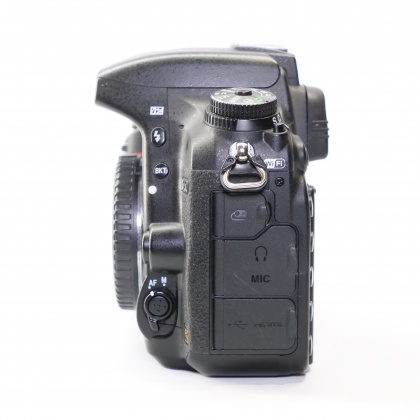 Used Nikon D750 Full-frame DSLR body Used Nikon D750 Full-frame DSLR body