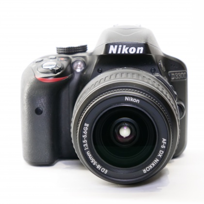 Used Nikon D3300 DSLR with 18-55mm lens Used Nikon D3300 DSLR with 18-55mm lens