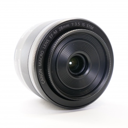 Used Canon EF-M 28mm f3.5 IS STM lens Used Canon EF-M 28mm f3.5 IS STM lens