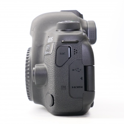 Used Canon EOS 6D Full frame Mark II DSLR body Used Canon EOS 6D Full frame Mark II DSLR body