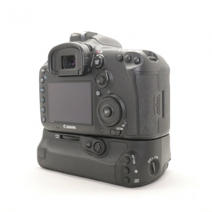 Used Canon EOS 7D Mk II DSLR with BG-E16 Used Canon EOS 7D Mk II DSLR with BG-E16