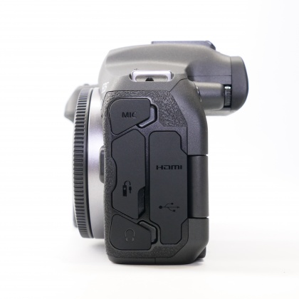 Used Canon EOS R7 Mirrorless camera body