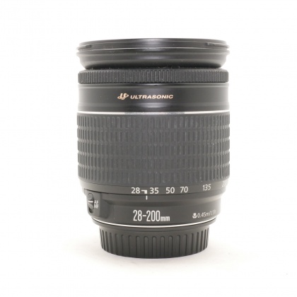 Used Canon EF 28-200mm f3.5-5.6 USM lens Used Canon EF 28-200mm f3.5-5.6 USM lens