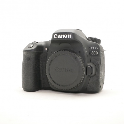 Used Canon EOS 80D DSLR body Used Canon EOS 80D DSLR body