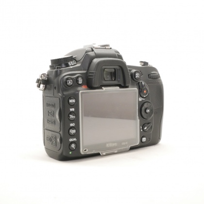 Used Nikon D7000 DSLR body Used Nikon D7000 DSLR body
