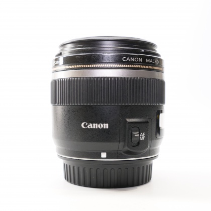 Used Canon EF-S 60mm f2.8 Macro lens Used Canon EF-S 60mm f2.8 Macro lens