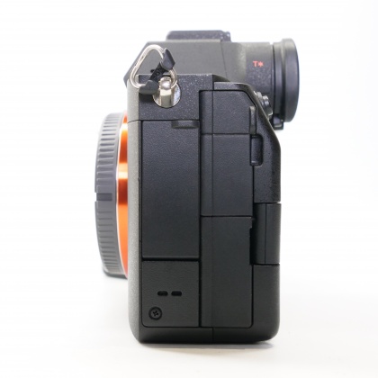 Used Sony Alpha A7 IV Full-frame Mirrorless camera body Used Sony Alpha A7 IV Full-frame Mirrorless camera body