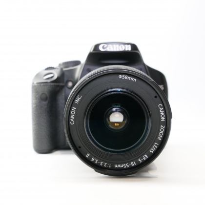 Used Canon EOS 450D DSLR with 18-55mm lens