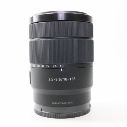 Used Sony E 18-135mm f3.5-5.6 OSS lens