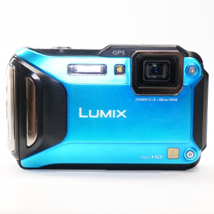 Used Panasonic Lumix DMC-FT5 waterproof digital compact camera, Blue Used Panasonic Lumix DMC-FT5 waterproof digital compact camera, Blue