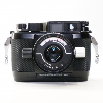 Used Nikon Nikonos III underwater 35mm camera with 35mm f2.5 lens