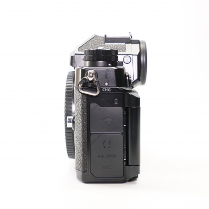Used Nikon ZF Full frame Mirrorless camera body, Black