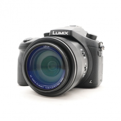 Used Panasonic Lumix FZ1000 bridge camera Used Panasonic Lumix FZ1000 bridge camera