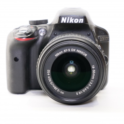 Used Nikon D3300 DSLR with 18-55mm lens Used Nikon D3300 DSLR with 18-55mm lens