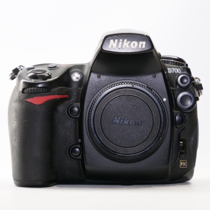 Used Nikon D700 Full-frame DSLR body Used Nikon D700 Full-frame DSLR body