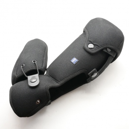 Used Zeiss Conquest Gavia stay on case Used Zeiss Conquest Gavia stay on case